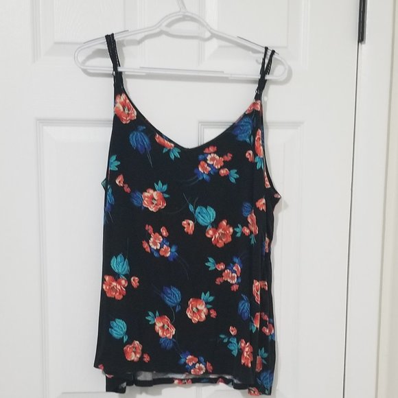 Torrid floral camisole swing top size 2 - Picture 4 of 4